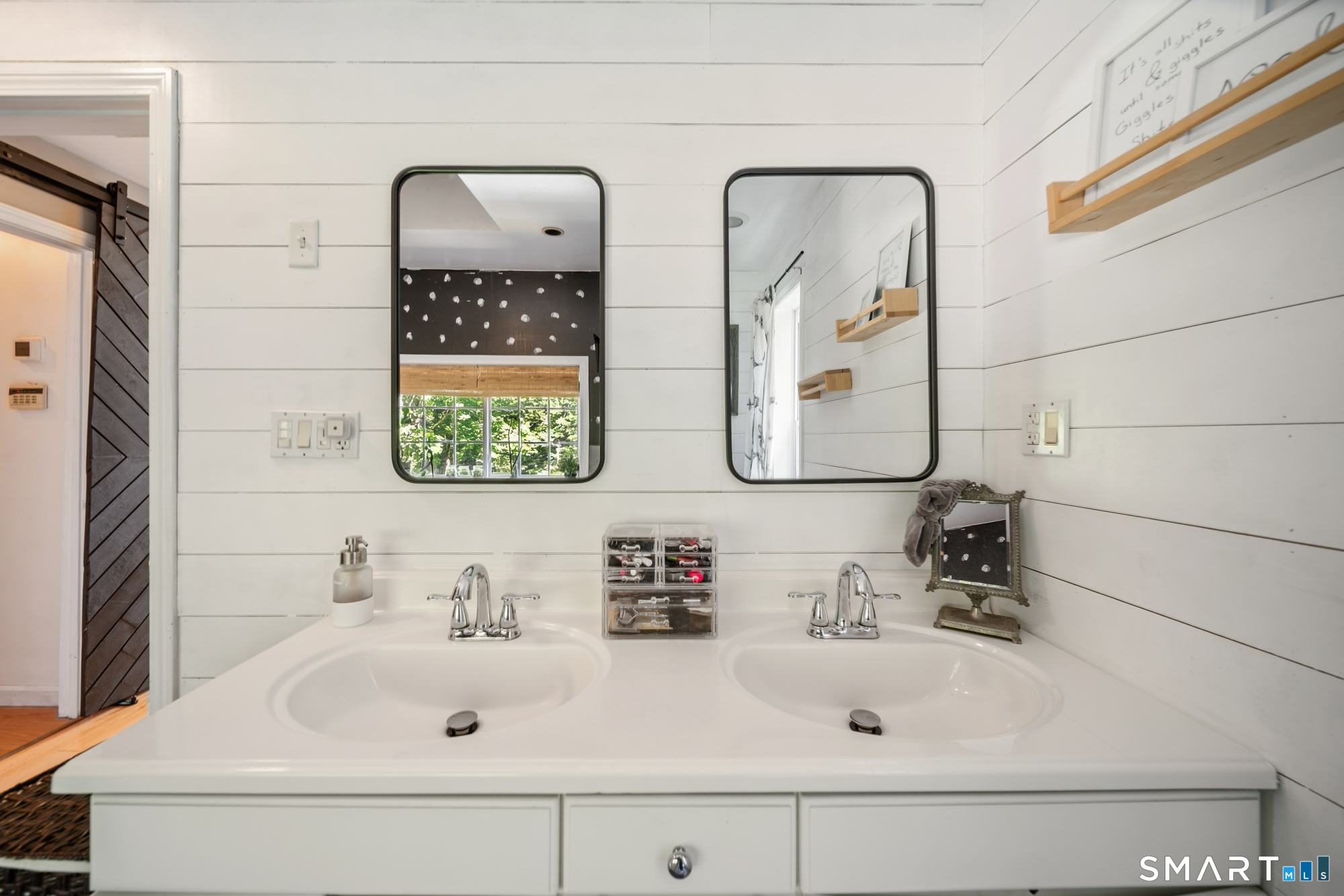 2 Quail Hollow Court Beacon Falls CT 06403