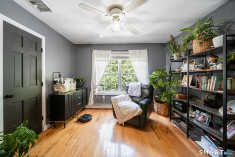 2 Quail Hollow Court Beacon Falls CT 06403