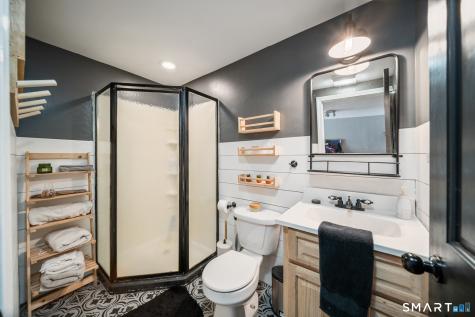 2 Quail Hollow Court Beacon Falls CT 06403