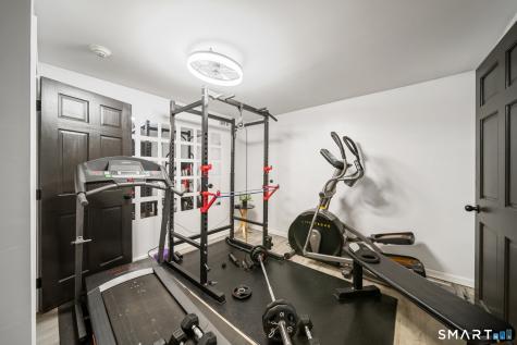 2 Quail Hollow Court Beacon Falls CT 06403