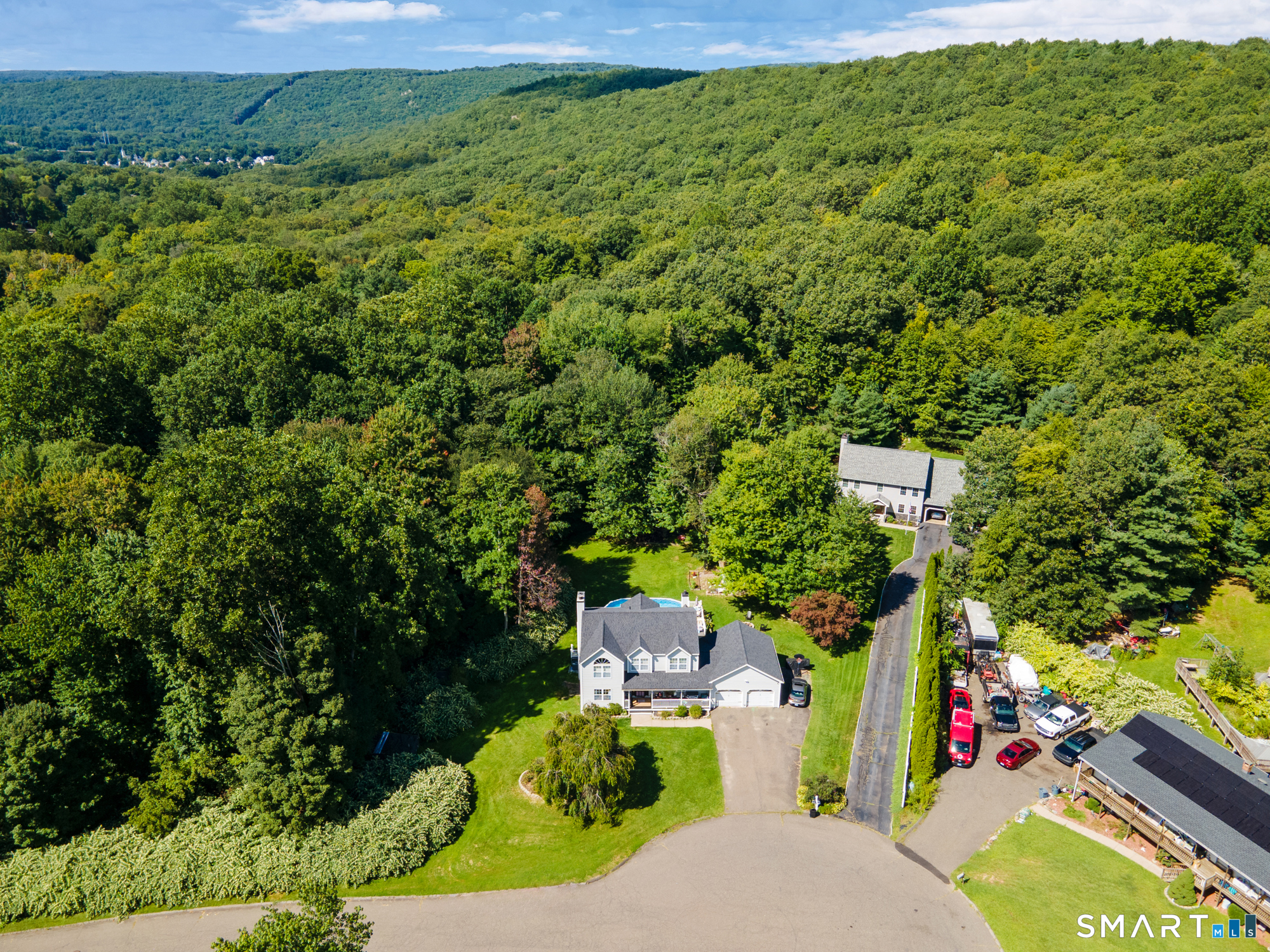 2 Quail Hollow Court Beacon Falls CT 06403