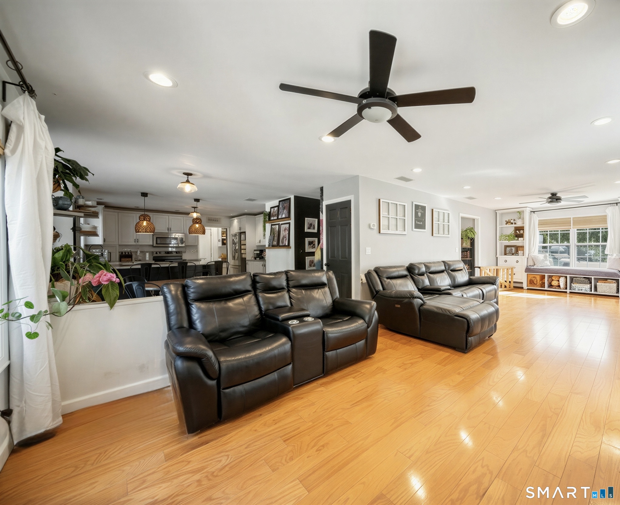 2 Quail Hollow Court Beacon Falls CT 06403