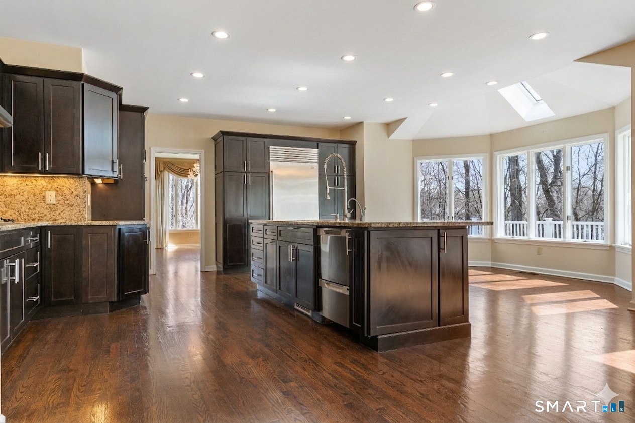 1 Mountaincrest Drive Cheshire CT 06410