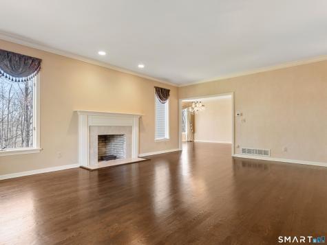 1 Mountaincrest Drive Cheshire CT 06410