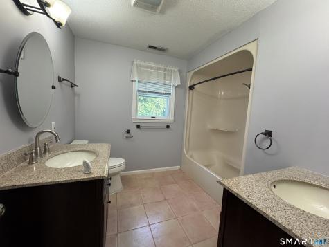 665 Quinnipiac Court Cheshire CT 06410