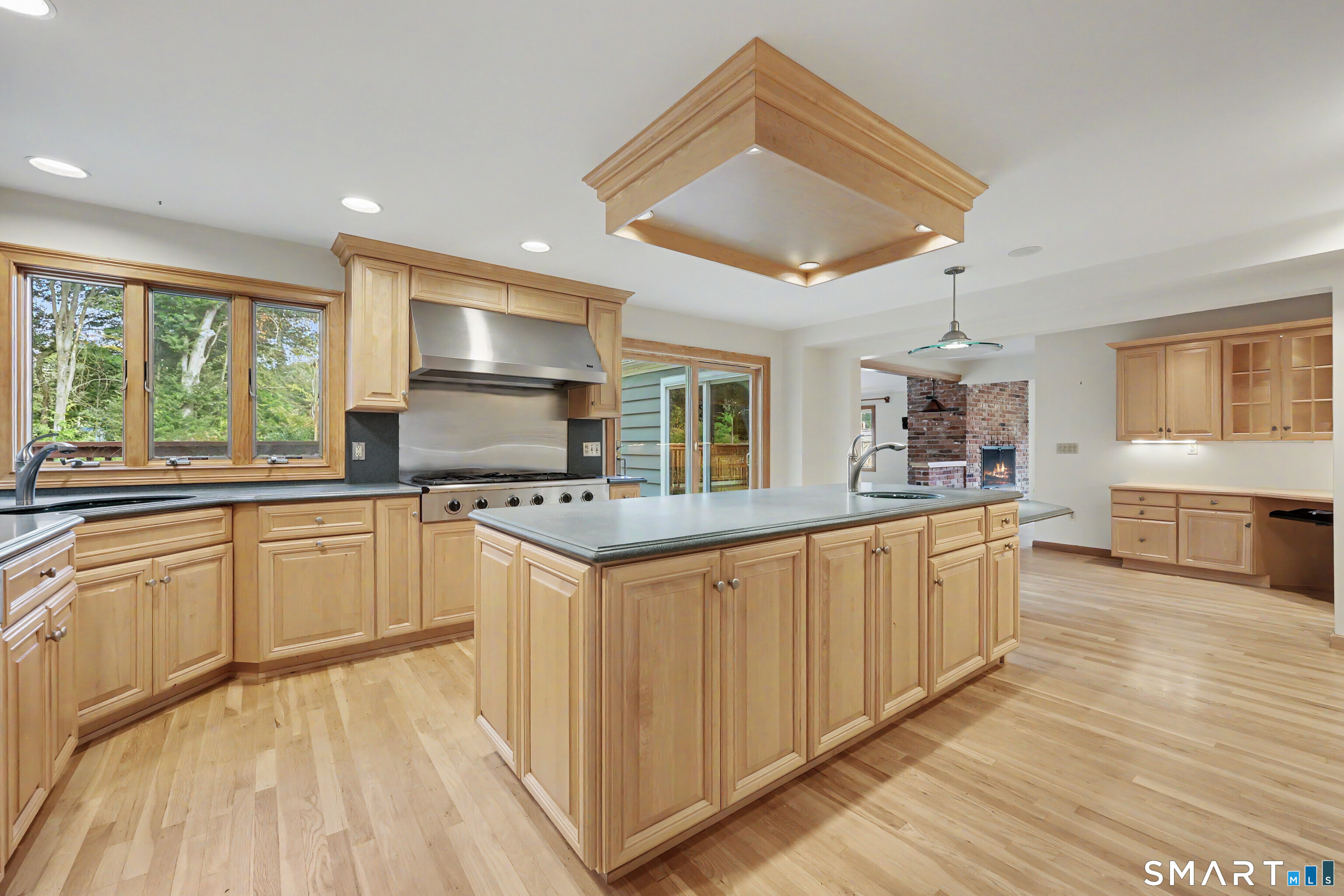 97 Wampus Way Fairfield CT 06825