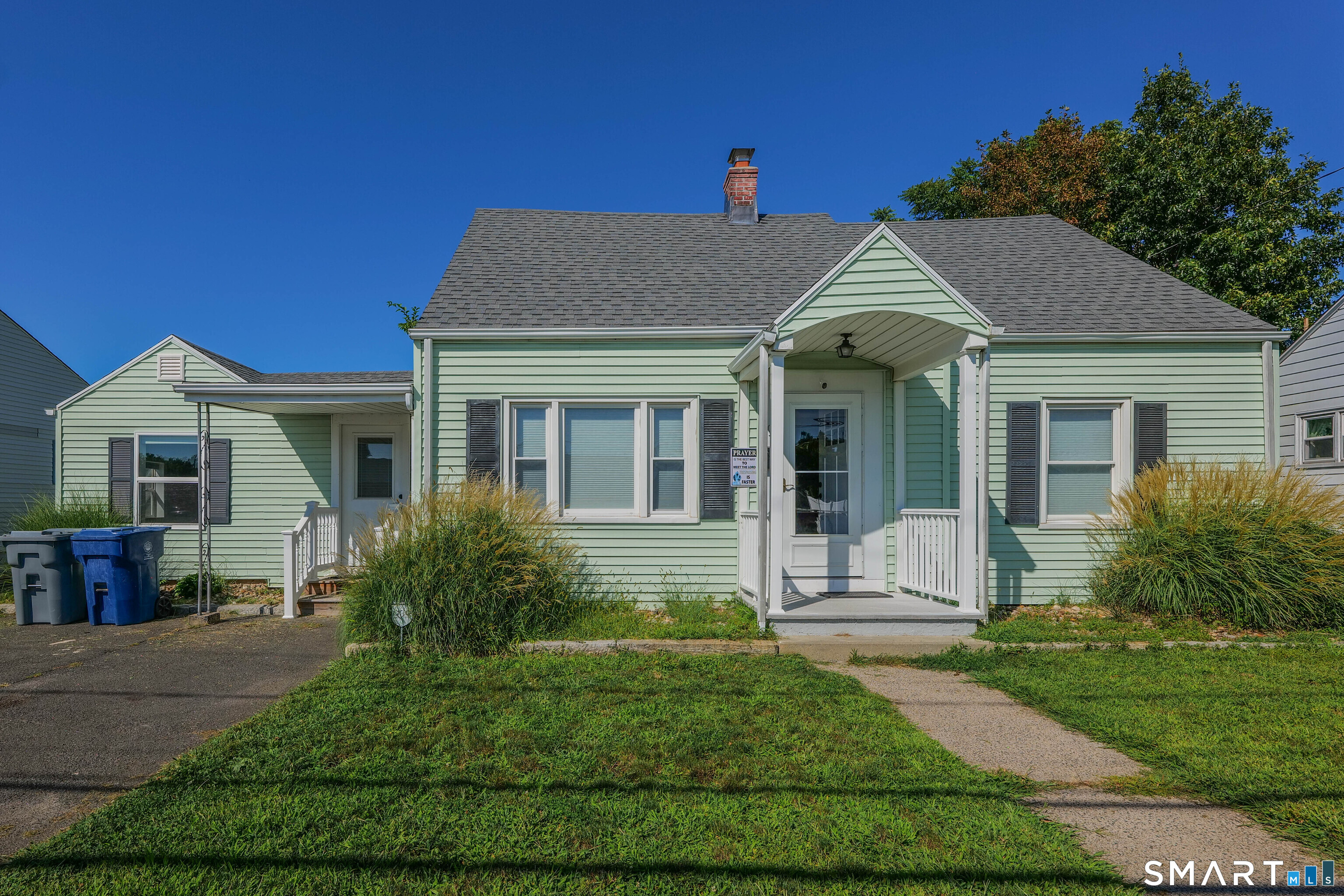 19 East Maple Street Plainville CT 06062