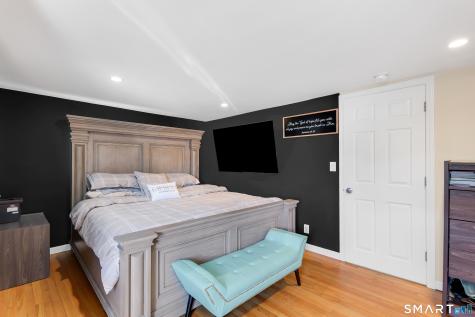 19 East Maple Street Plainville CT 06062