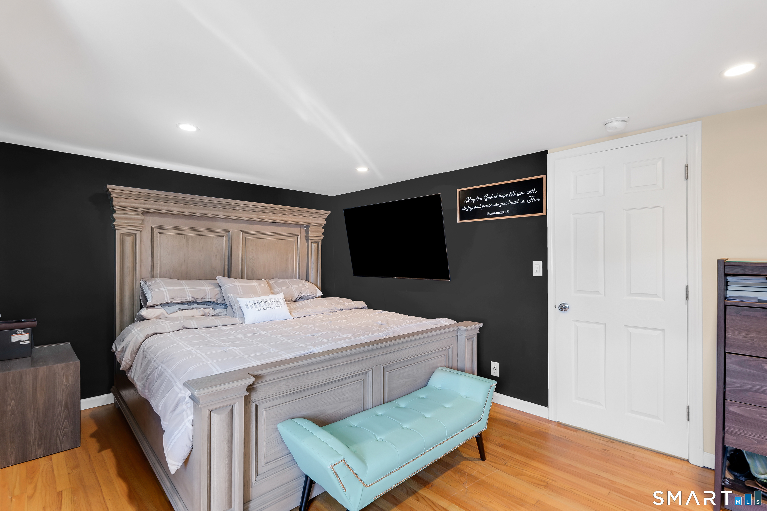 19 East Maple Street Plainville CT 06062