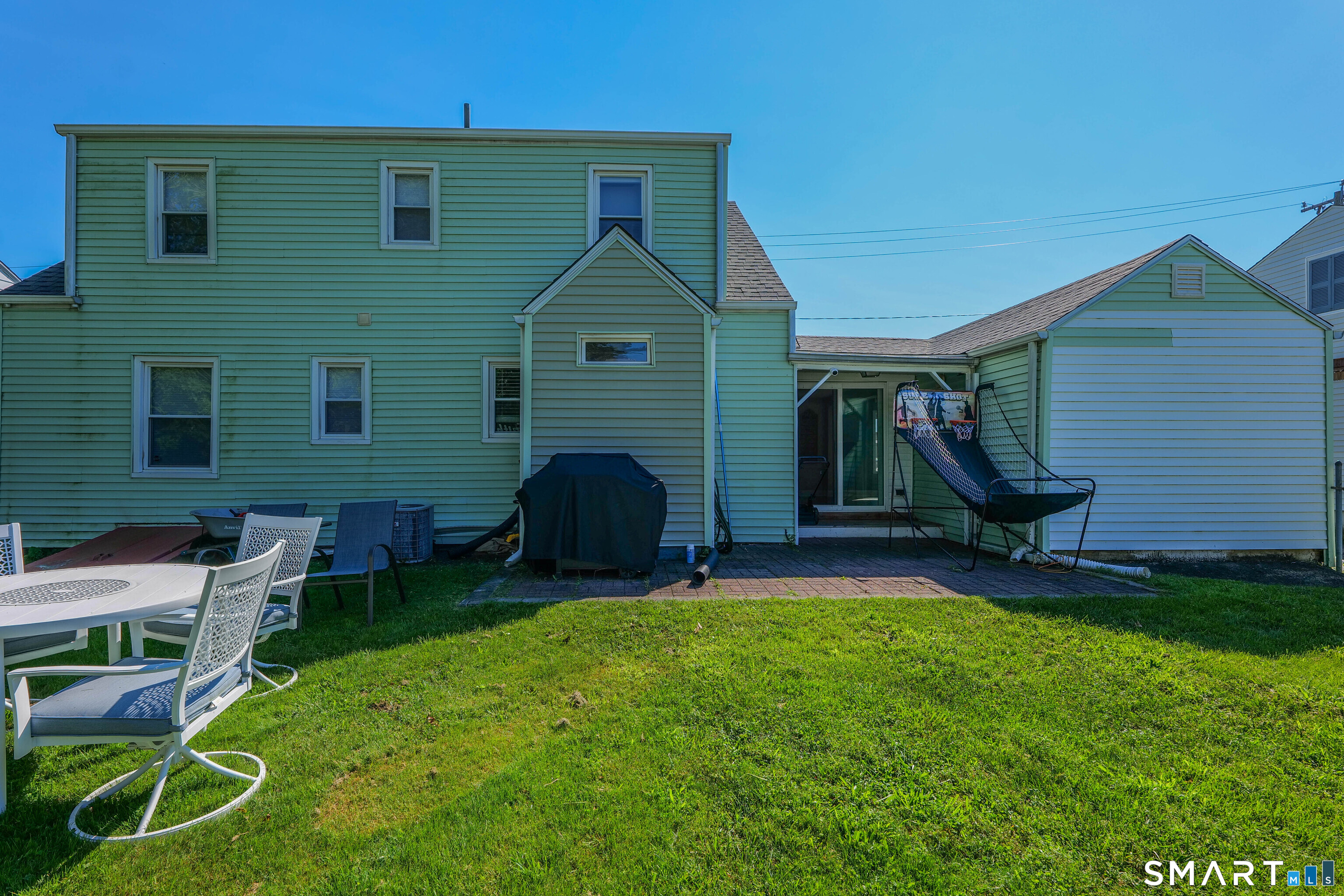 19 East Maple Street Plainville CT 06062