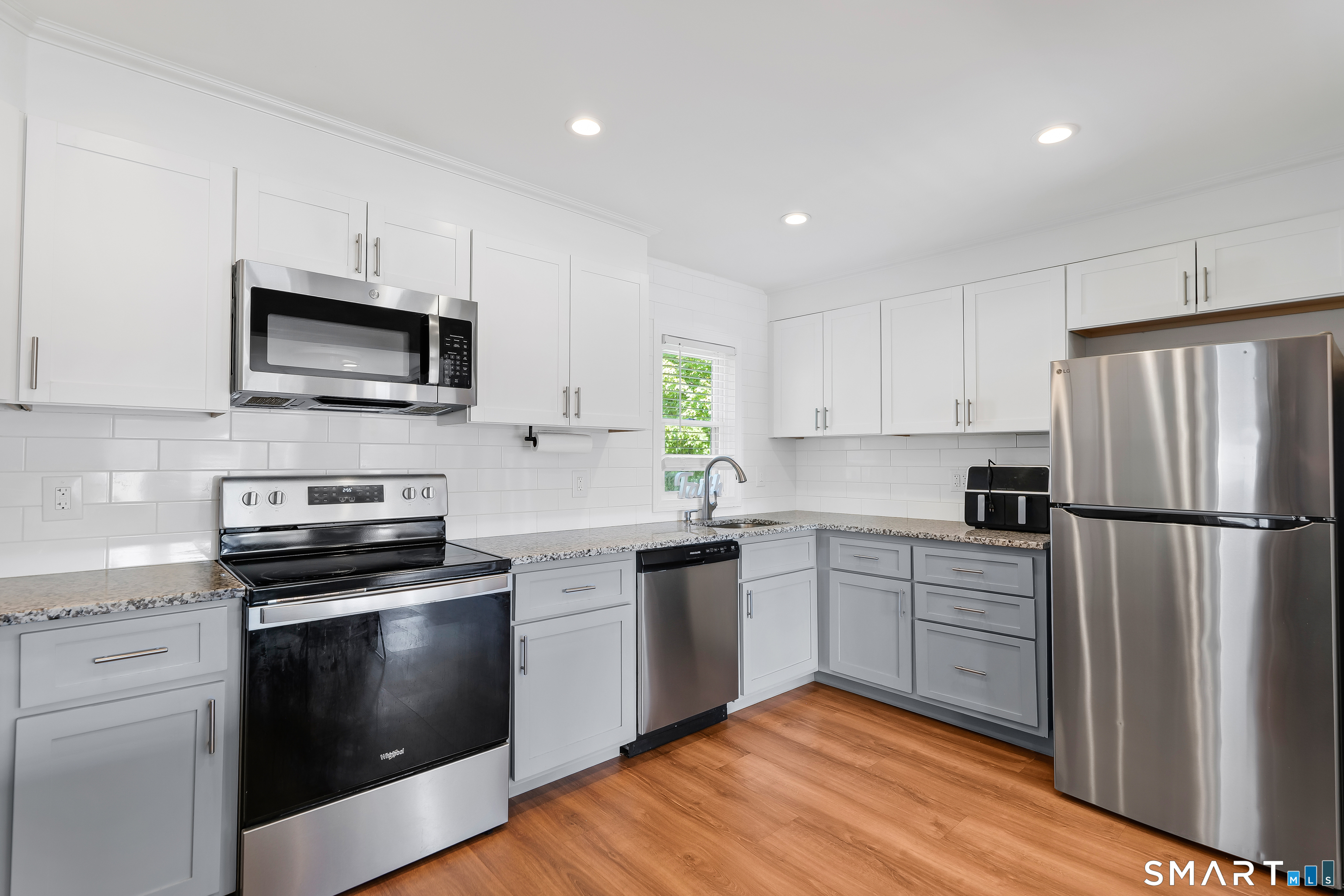 19 East Maple Street Plainville CT 06062