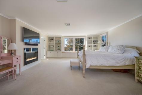 10 Island View Avenue Branford CT 06405