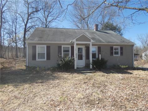 30 Blue Bonnet Knolls New Milford CT 06776