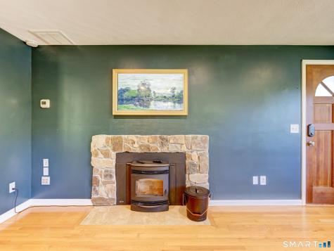 6 Whalehead Drive Ledyard CT 06335