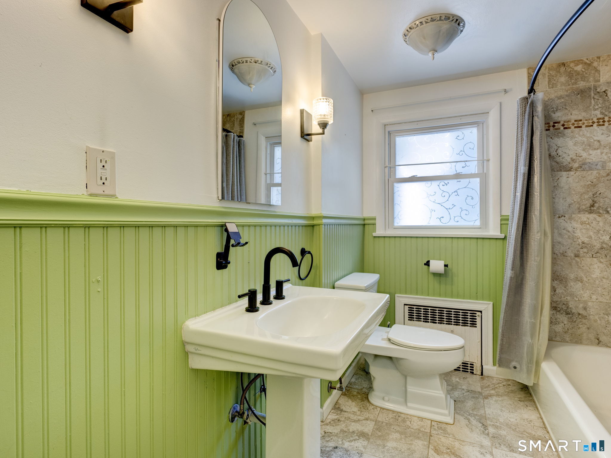 6 Whalehead Drive Ledyard CT 06335