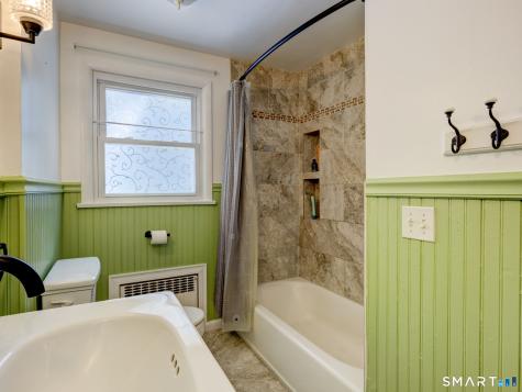 6 Whalehead Drive Ledyard CT 06335