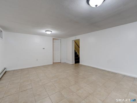 6 Whalehead Drive Ledyard CT 06335