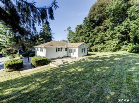 6 Whalehead Drive Ledyard CT 06335