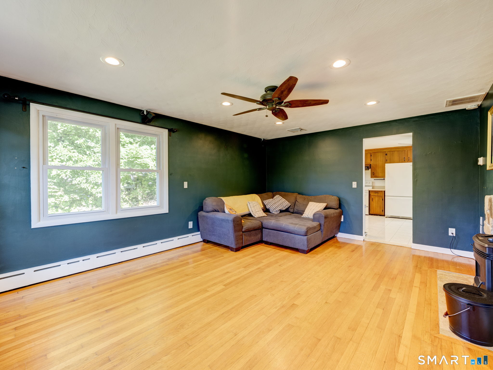 6 Whalehead Drive Ledyard CT 06335