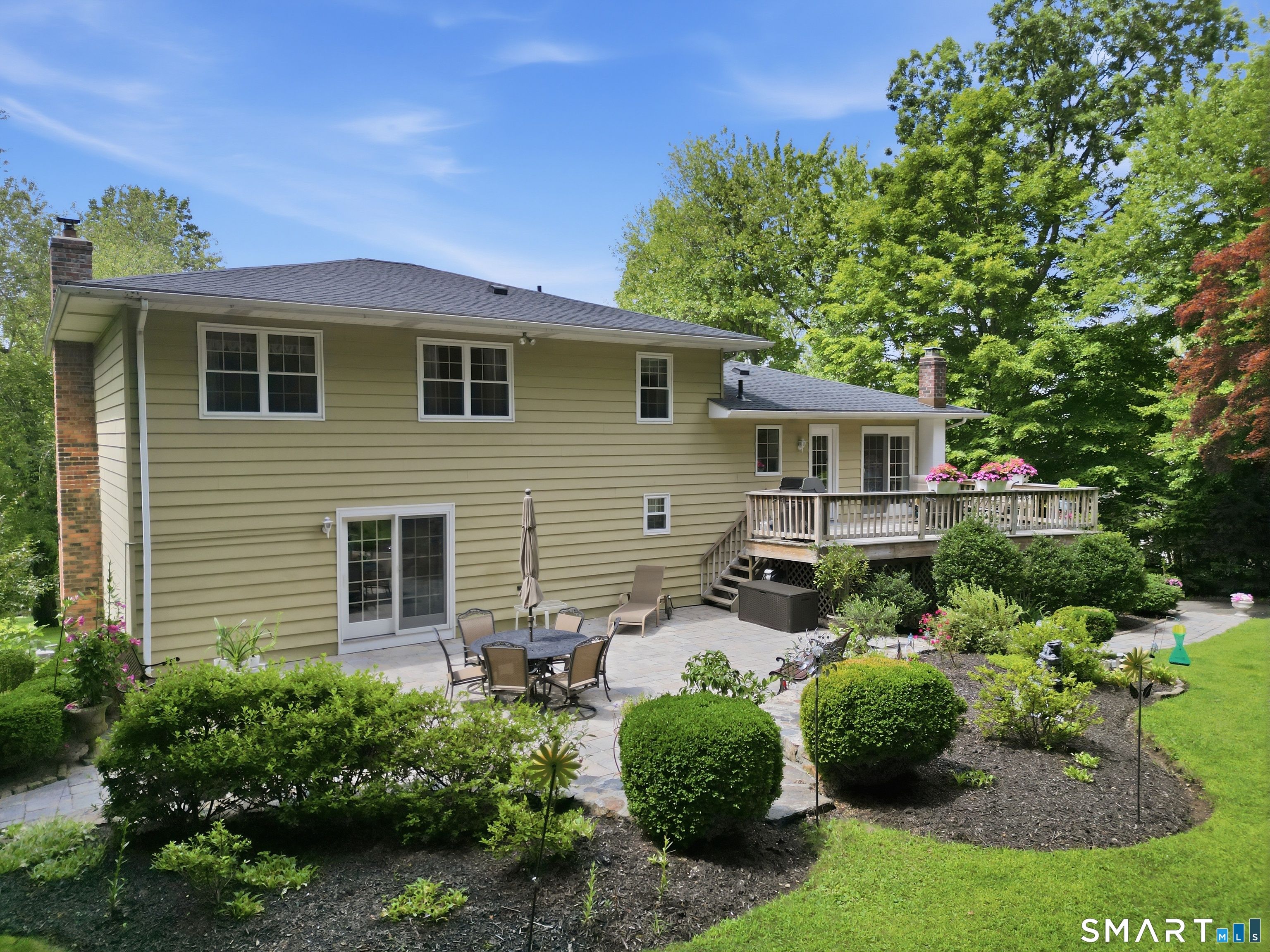 13 Paradise Court New Fairfield CT 06812