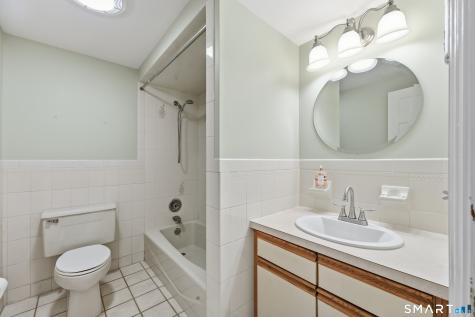 13 Paradise Court New Fairfield CT 06812