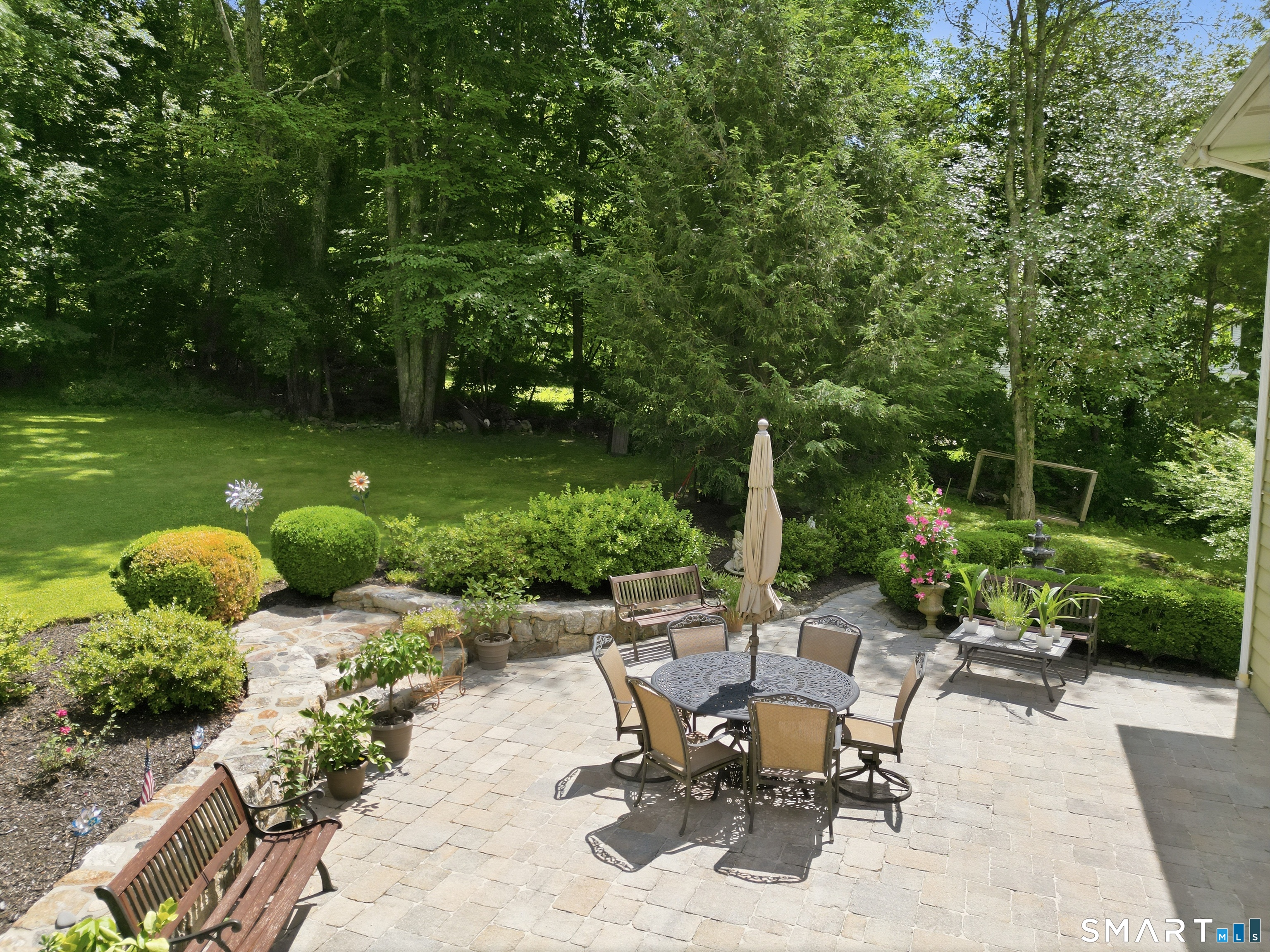 13 Paradise Court New Fairfield CT 06812