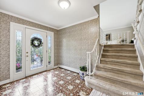 13 Paradise Court New Fairfield CT 06812