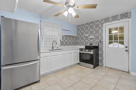 67 Elizabeth Avenue Bloomfield CT 06002