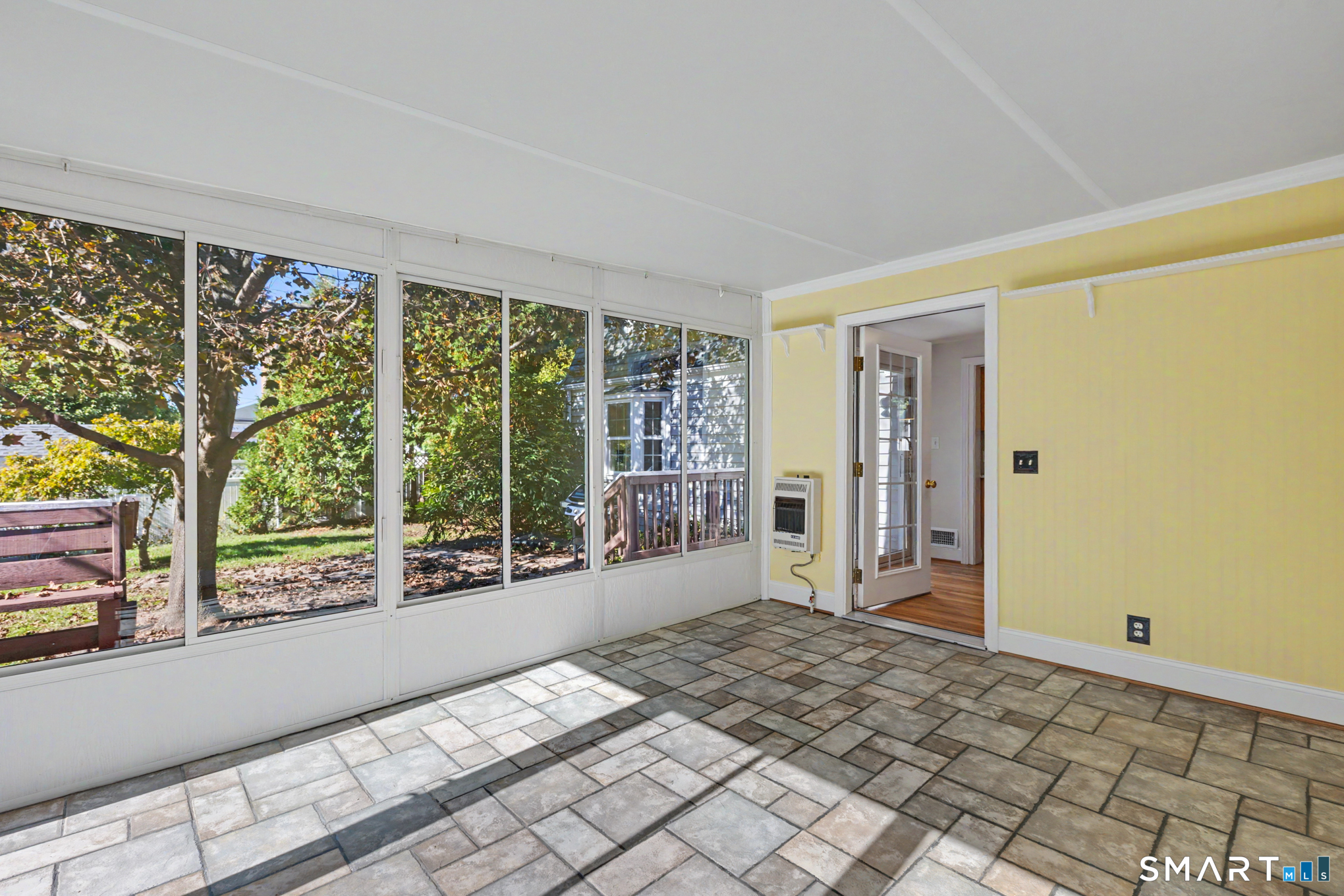 11 Centerwood Road Newington CT 06111