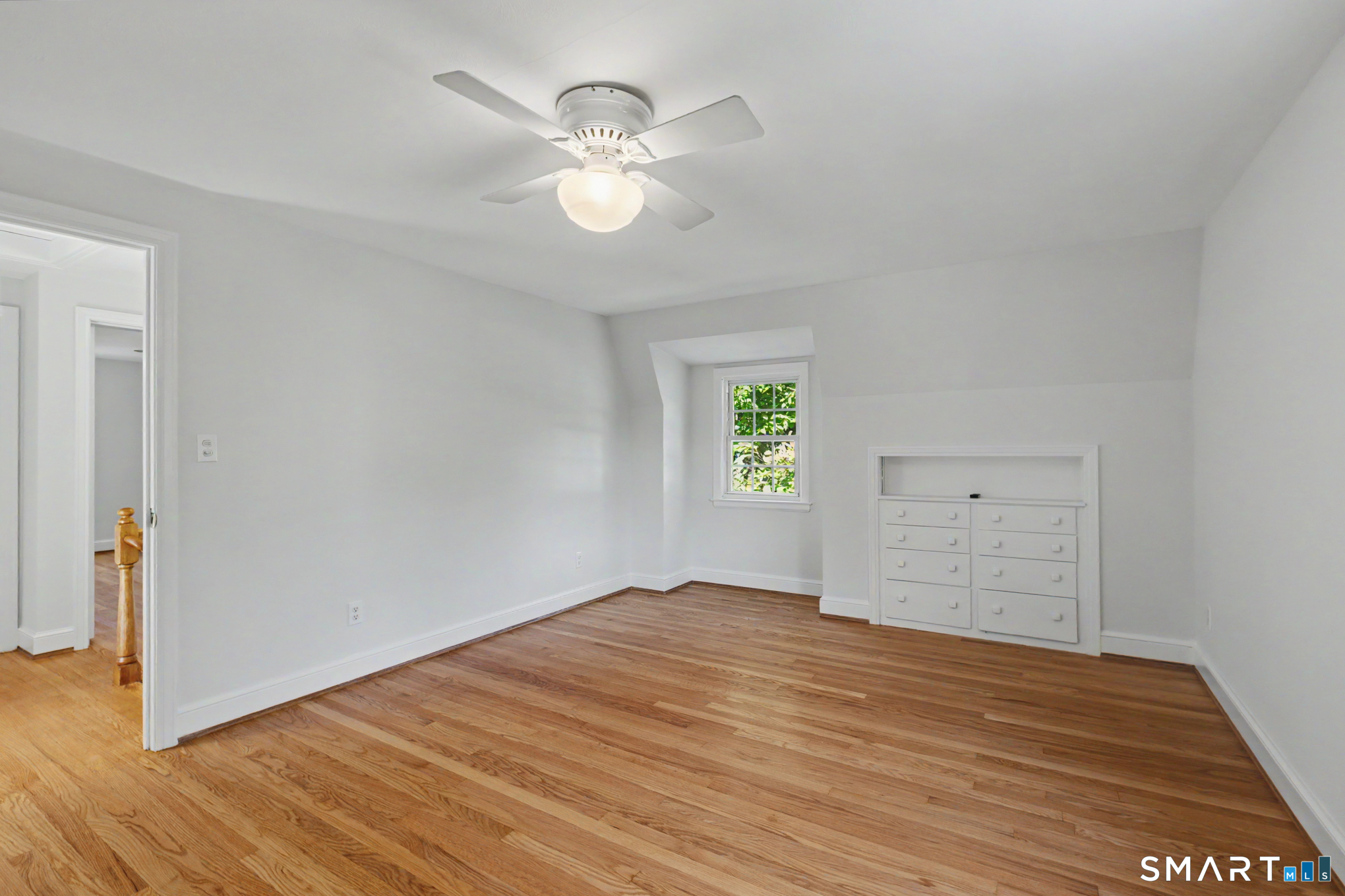 11 Centerwood Road Newington CT 06111