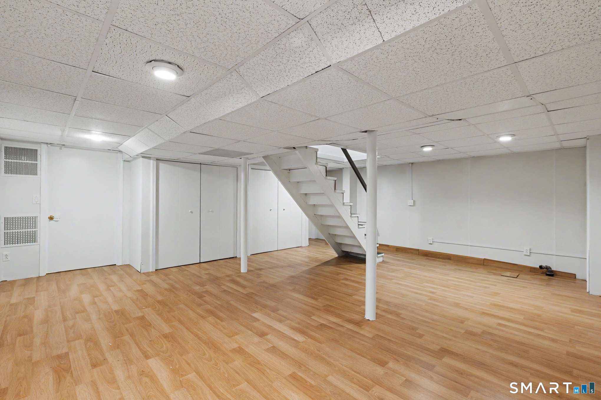 11 Centerwood Road Newington CT 06111