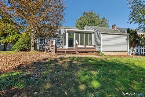 11 Centerwood Road Newington CT 06111