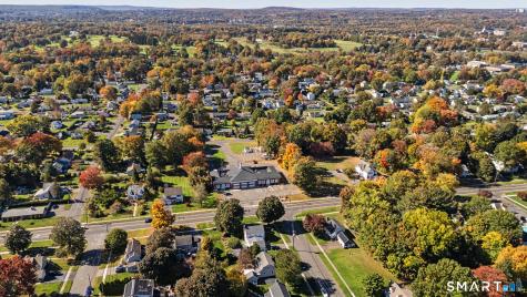 11 Centerwood Road Newington CT 06111