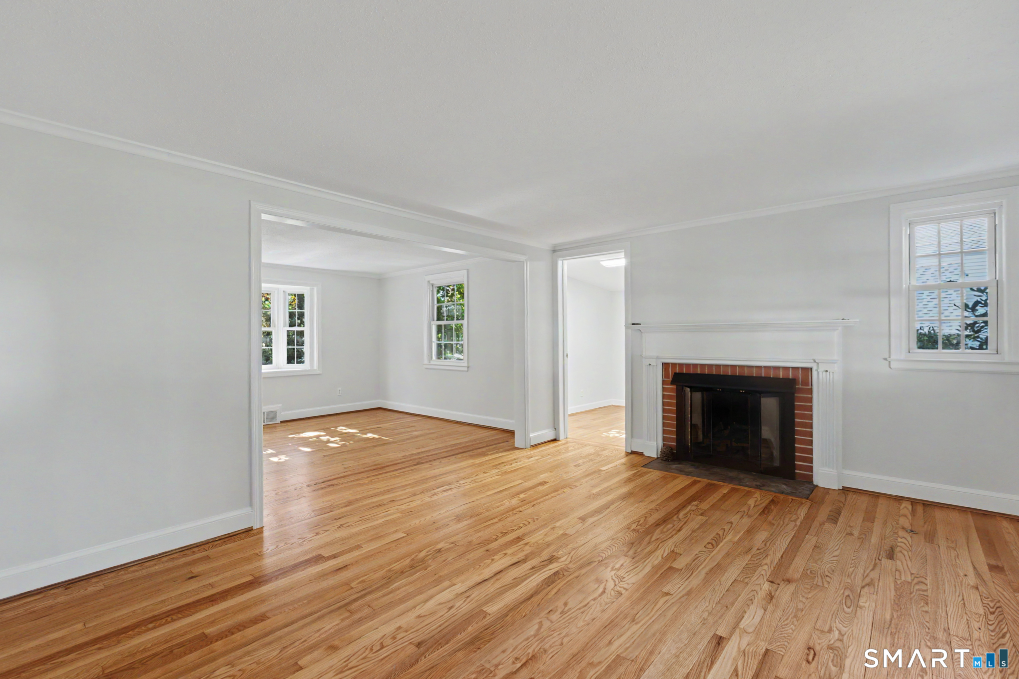 11 Centerwood Road Newington CT 06111