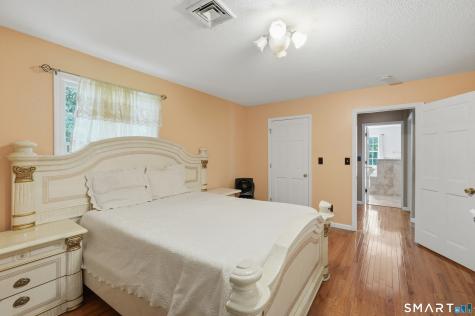 53 Quarry Lane Meriden CT 06451
