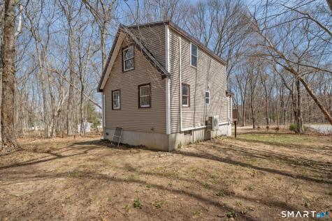 21 Pam Road Lebanon CT 06249