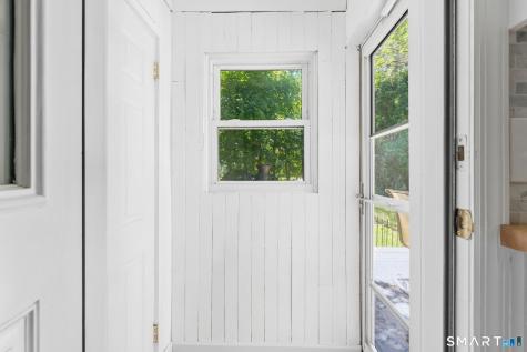 17 Seventh Avenue Waterford CT 06385