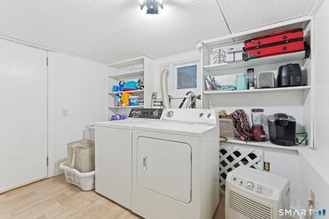 17 Seventh Avenue Waterford CT 06385