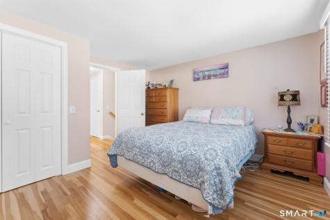 17 Seventh Avenue Waterford CT 06385