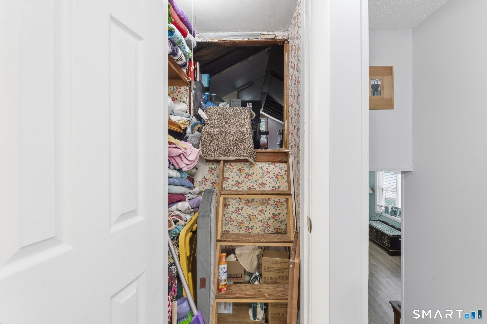 17 Seventh Avenue Waterford CT 06385