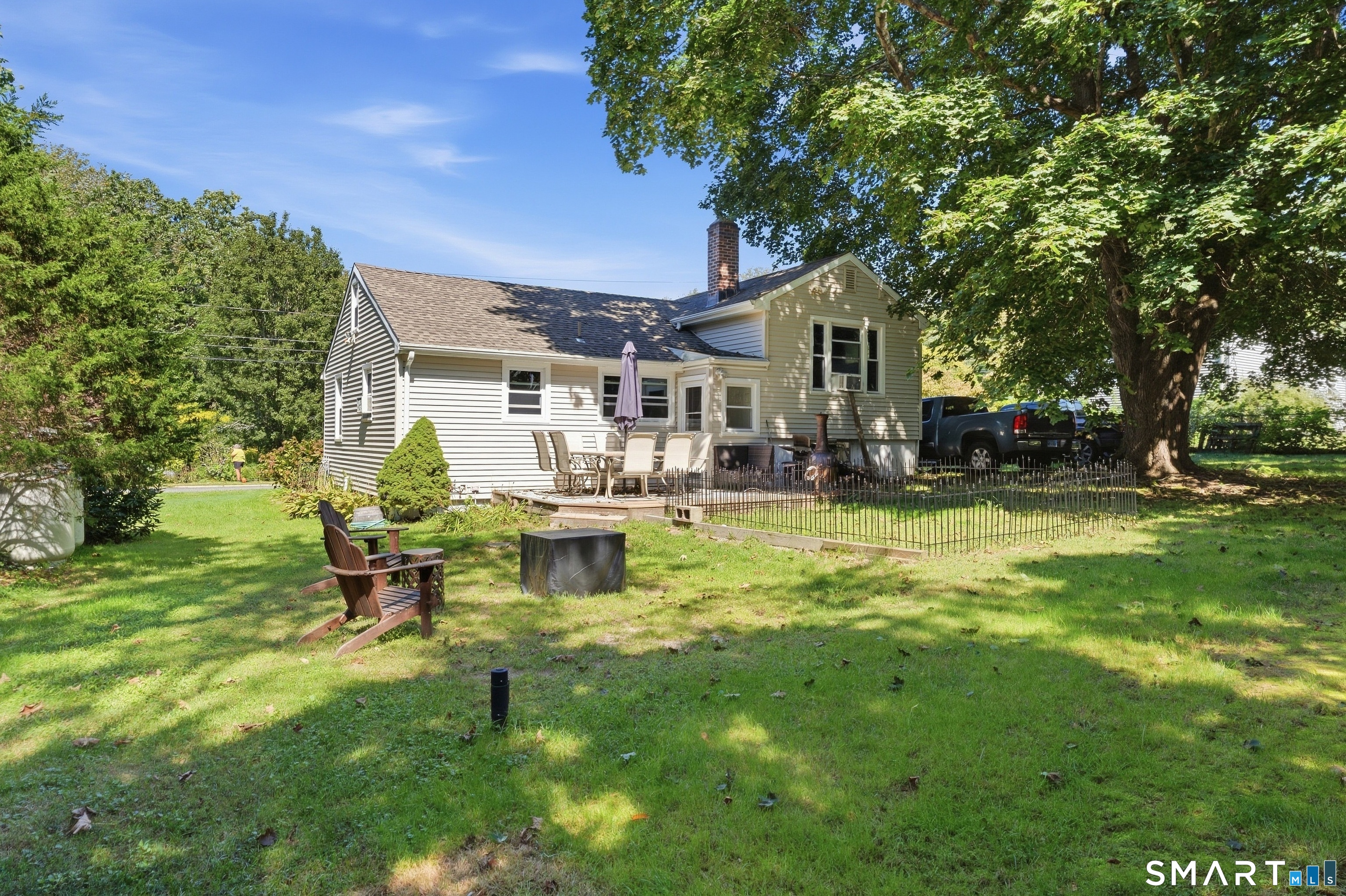 17 Seventh Avenue Waterford CT 06385