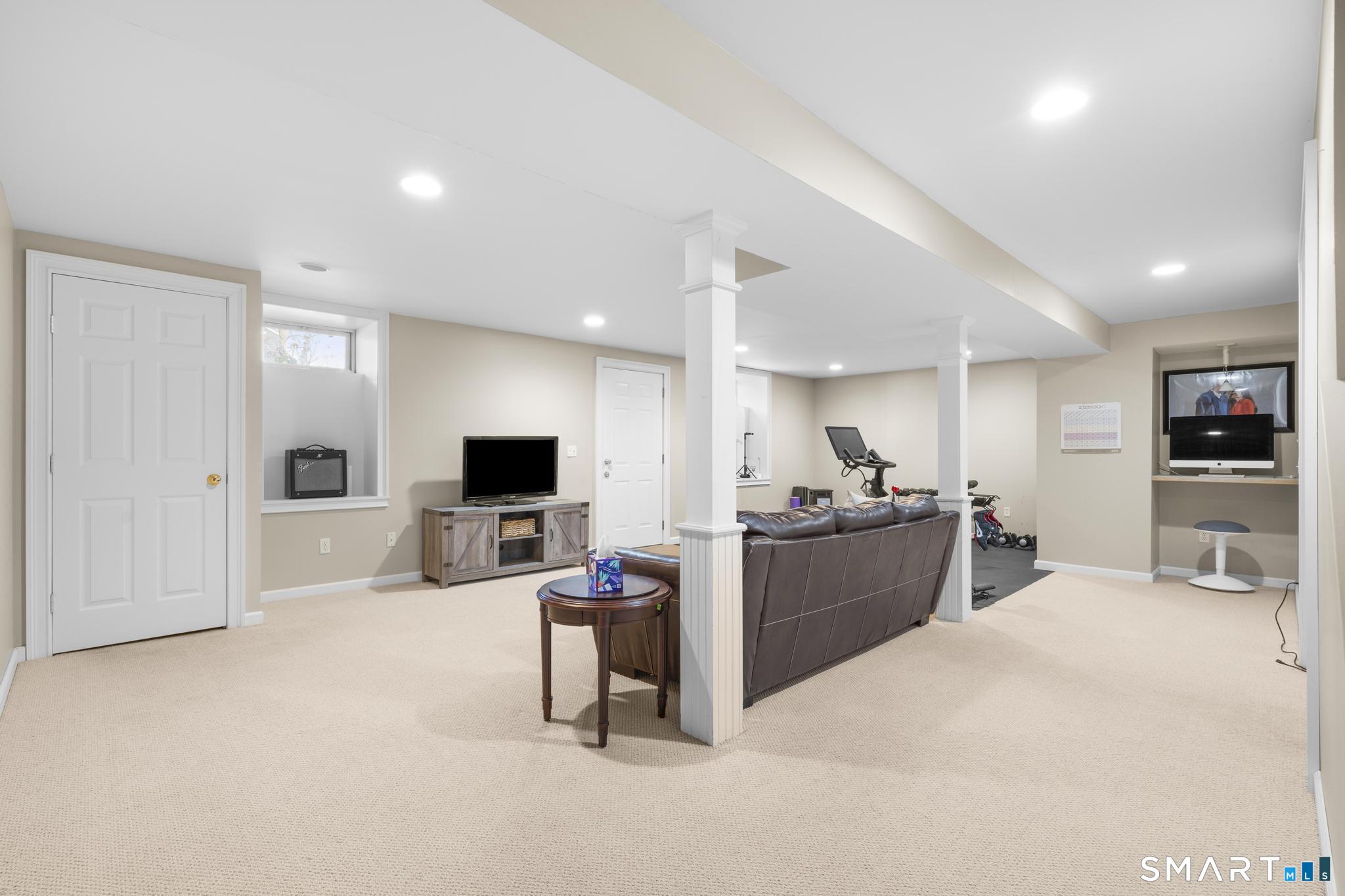 50 Old Farm Road Weston CT 06883