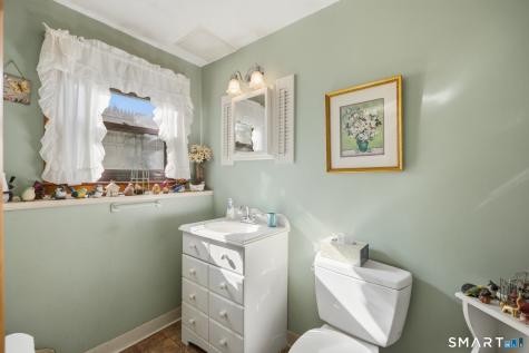 102 Grande Road East Hartford CT 06118
