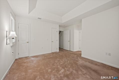 19 Plumrose Court Portland CT 06480