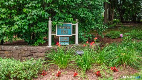 19 Plumrose Court Portland CT 06480
