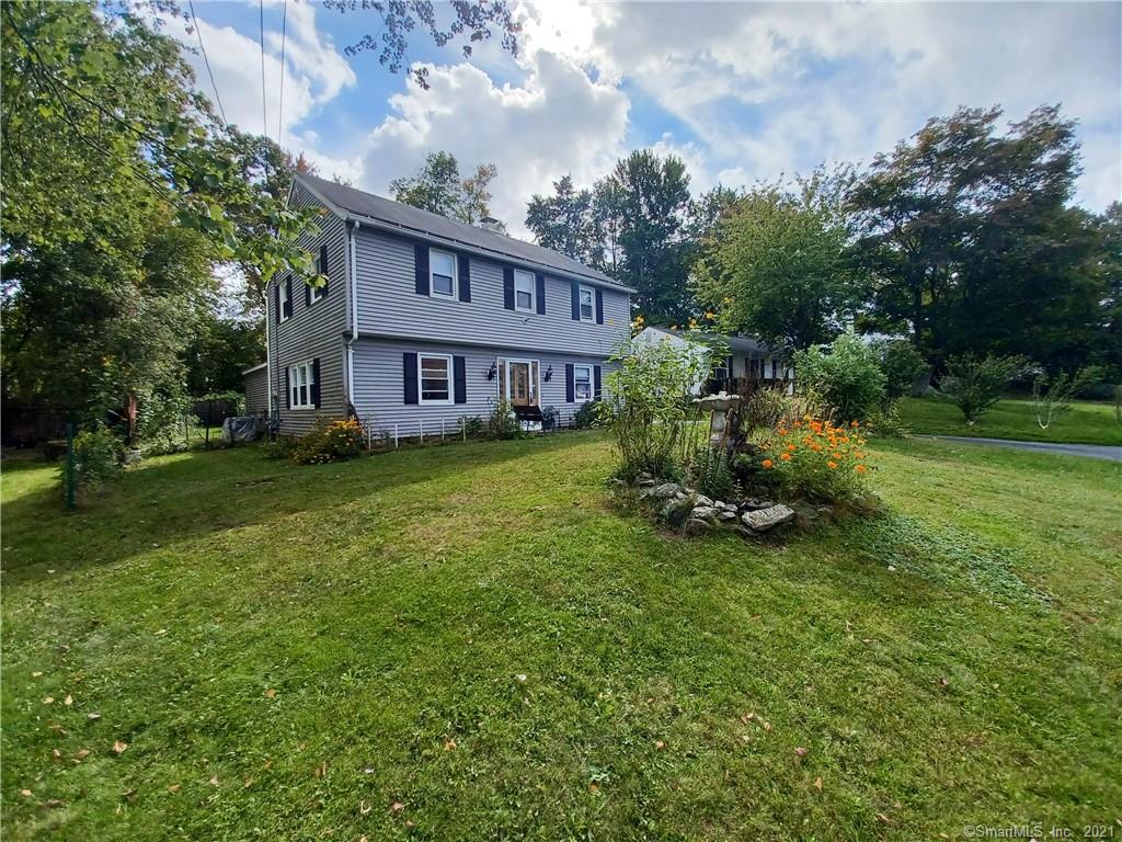 16 Grove Place Danbury CT 06810