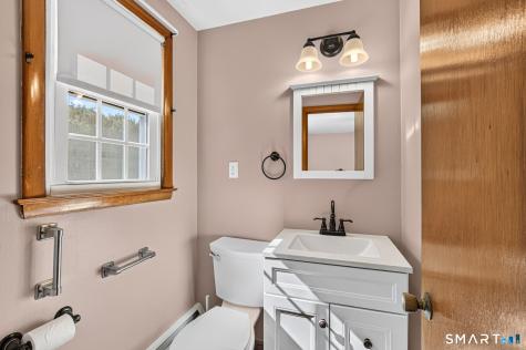 23 Colgate Lane East Hartford CT 06108