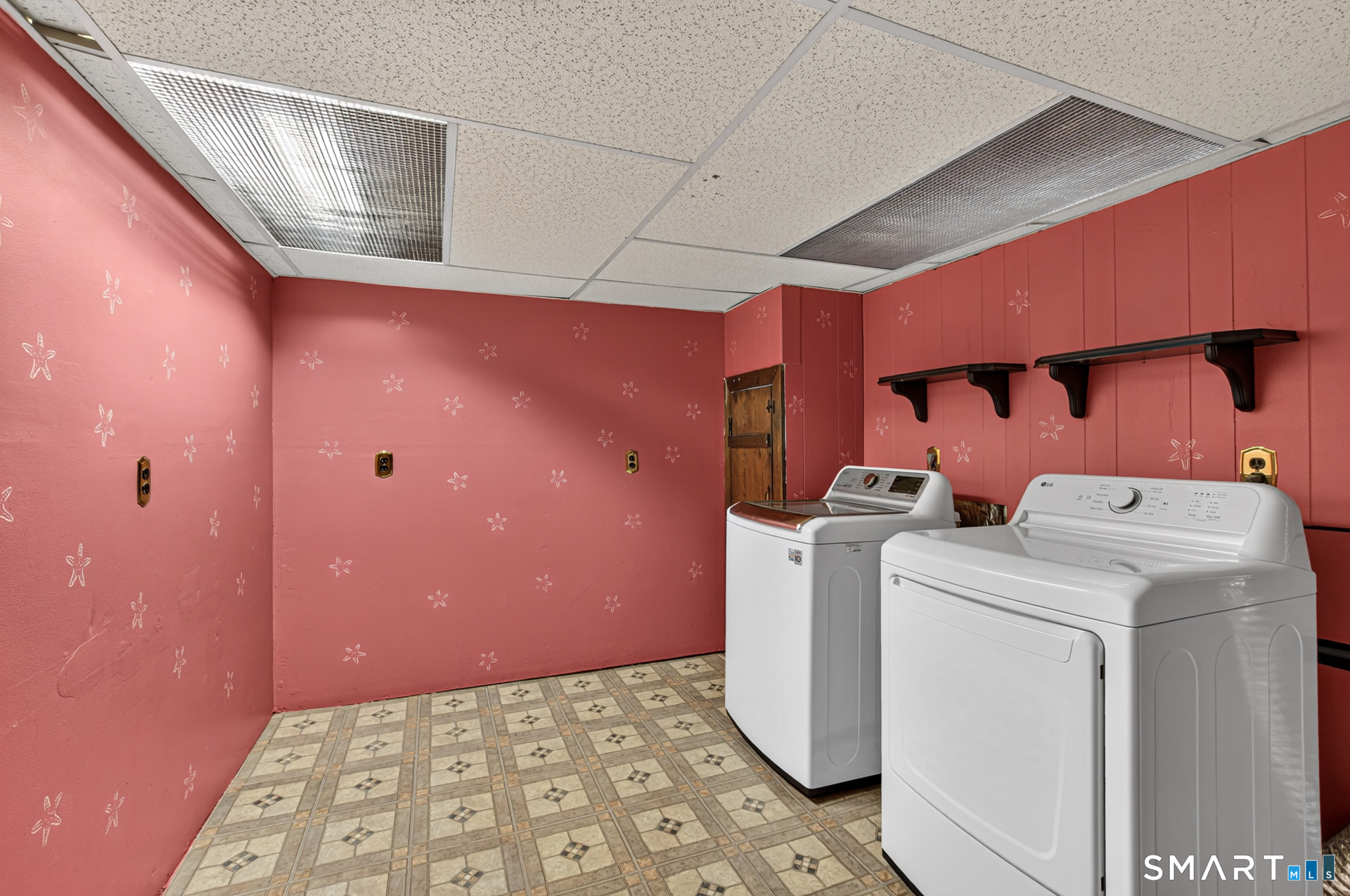 23 Colgate Lane East Hartford CT 06108