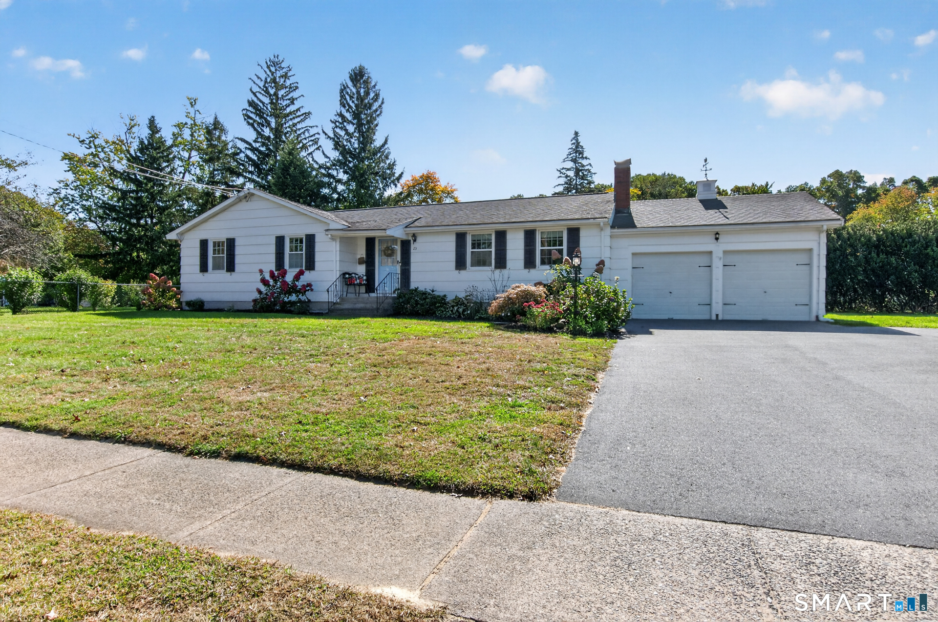 23 Colgate Lane East Hartford CT 06108