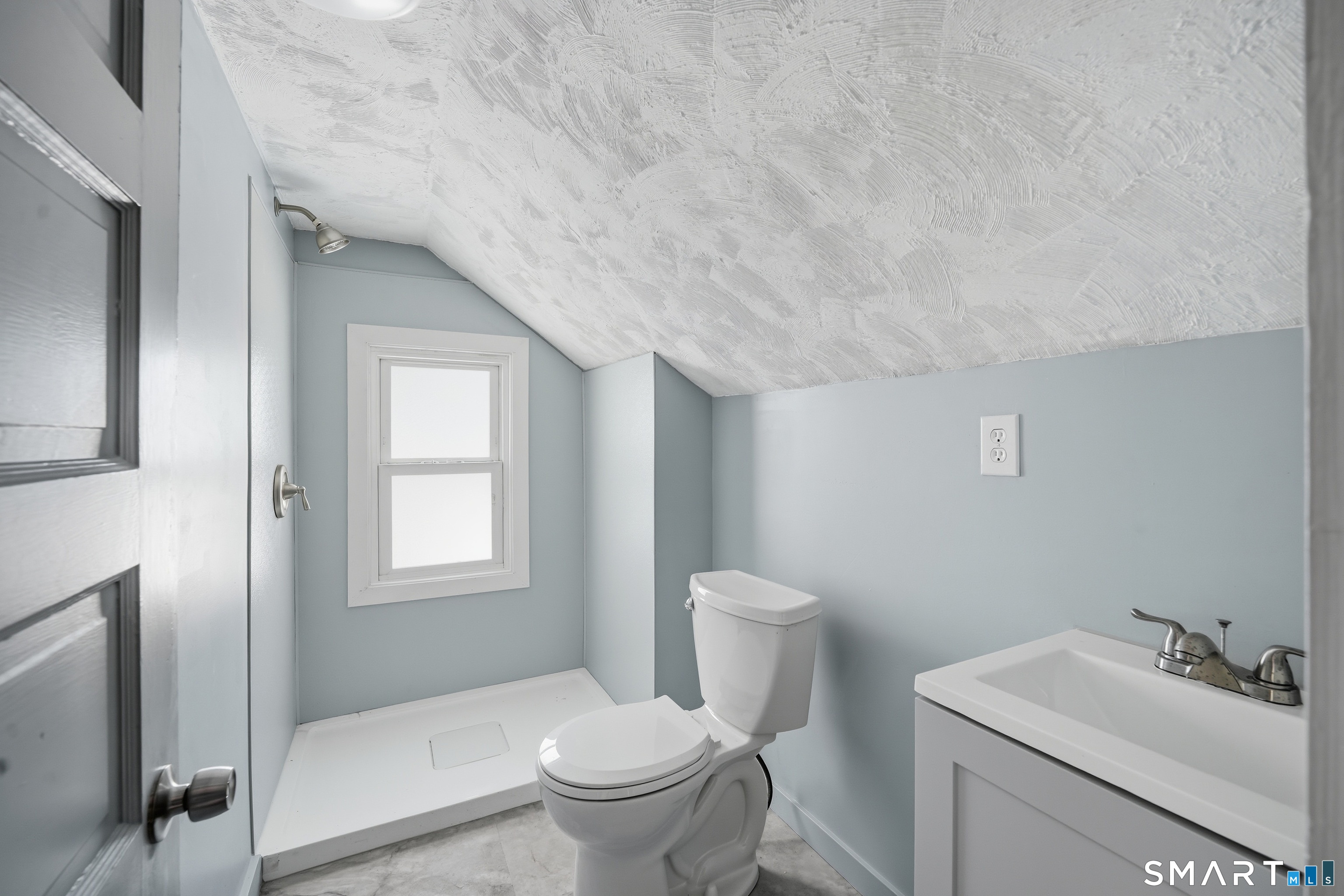 158 Mckee Street Manchester CT 06040